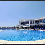 Grand Europa Resort Apartament